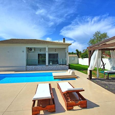 Beach Villa Christina By Posarellivillas Ахарави Екстериор снимка