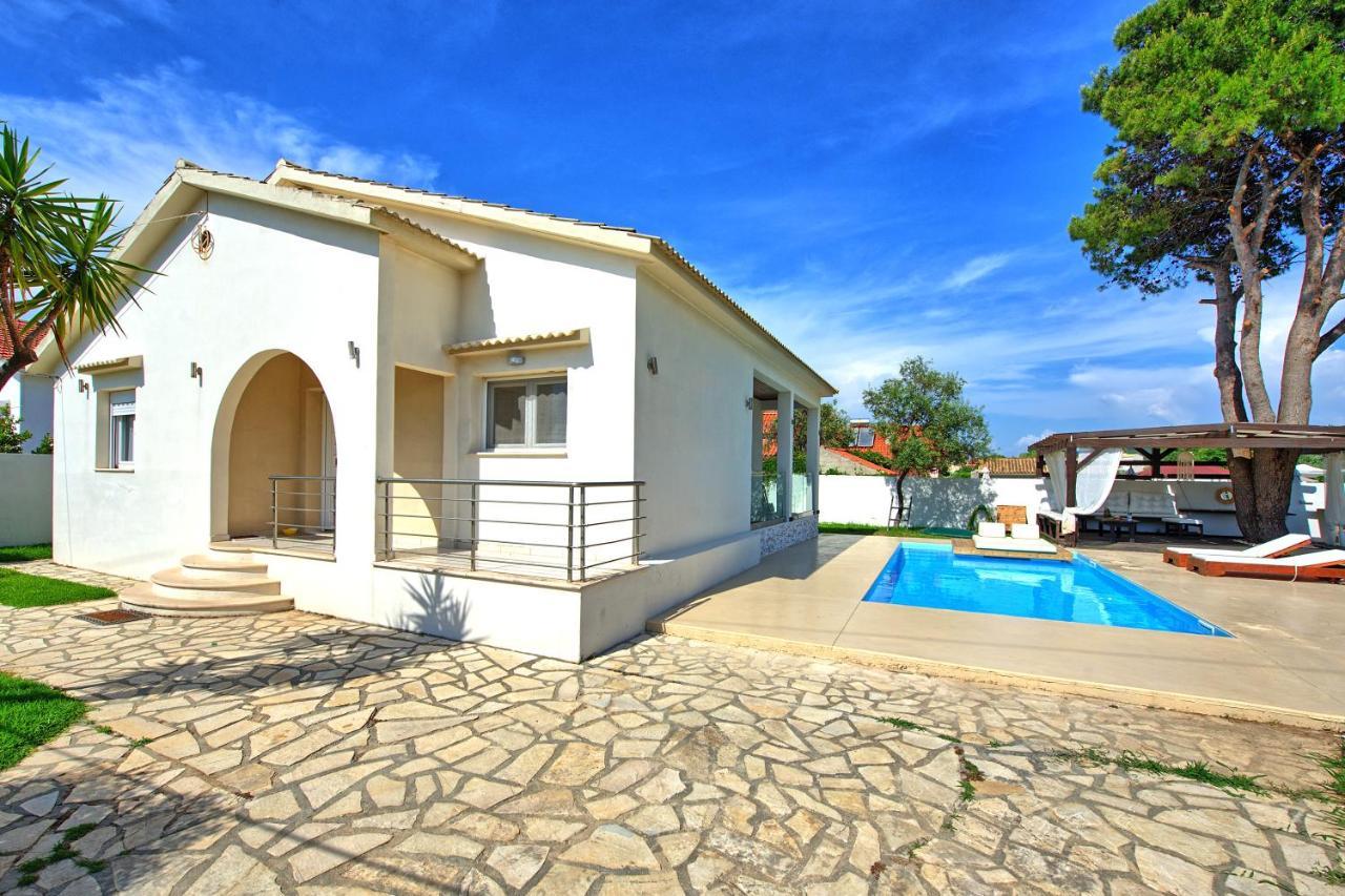 Beach Villa Christina By Posarellivillas Ахарави Екстериор снимка